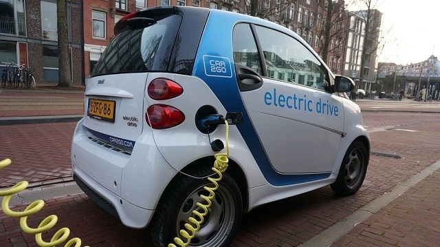 Elektrikli arabalar 2035’e kadar Avrupa’da baskın olabilir