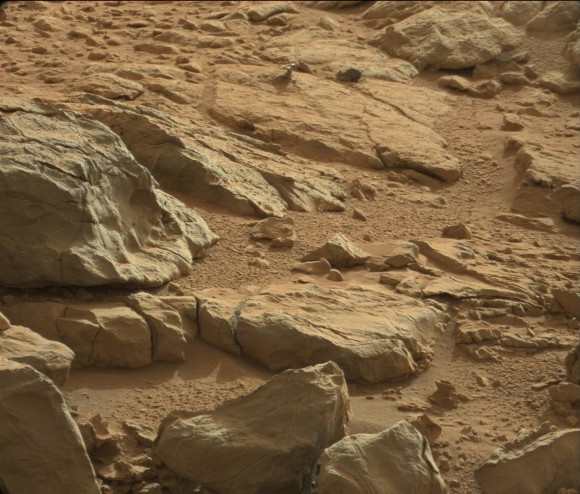 Mars’ta metal benzeri cisim keşfedildi