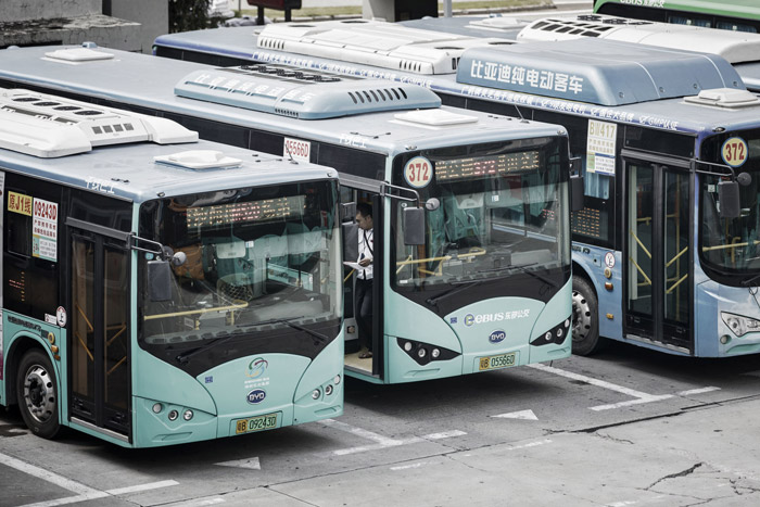 Çin’in Shenzhen şehrinde 16.359 otobüs elektrikli hale getirildi
